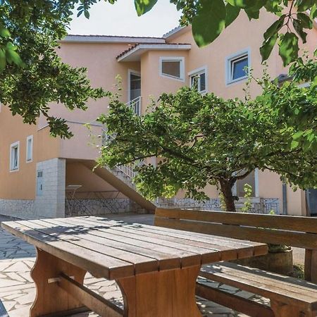 Apartmani Valdebek Pula Exterior foto
